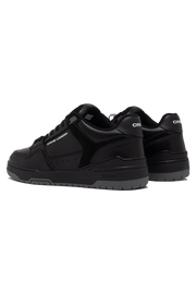 Dribble Sneaker*